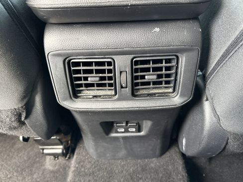 Used 2023 Toyota RAV4 XLE image 24