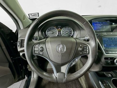 Used 2017 Acura MDX SH-AWD image 9