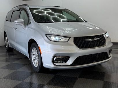 Certified 2022 Chrysler Pacifica Touring-L
