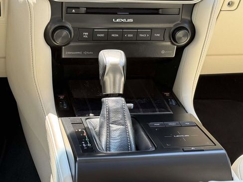 Used 2023 Lexus GX 460 Premium w/ Premium Package AWD/4WD image 19