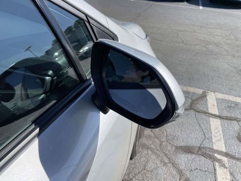 Used 2023 Toyota Corolla SE image 29