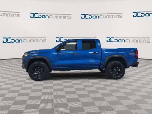 Used 2023 Chevrolet Colorado Trail Boss w/ LPO, Dark Essentials Package AWD/4WD image 5