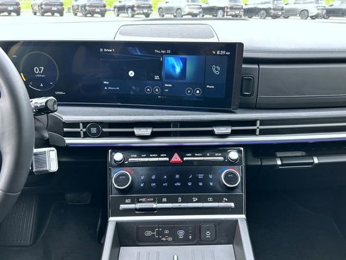 Used 2024 Hyundai Santa Fe Limited AWD/4WD image 14