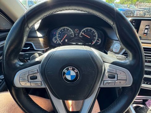 Used 2017 BMW 740i RWD image 20