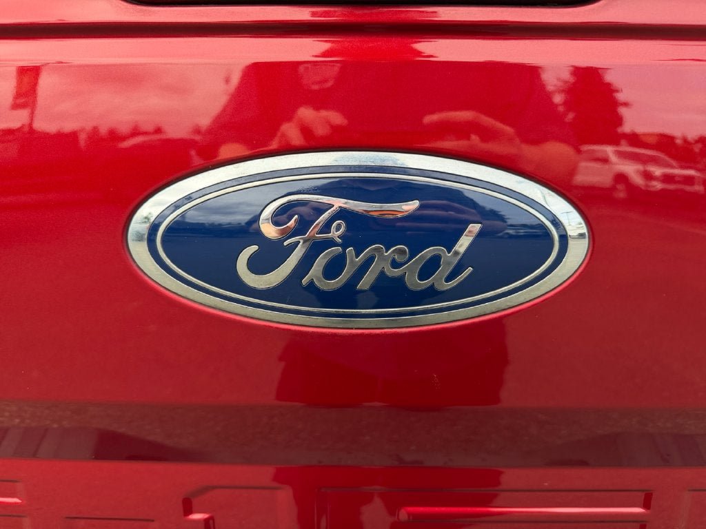 Used 2019 Ford F150 Lariat w/ Equipment Group 502A Luxury AWD/4WD image 34