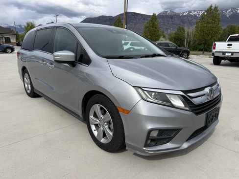 Used 2019 Honda Odyssey EX image 1