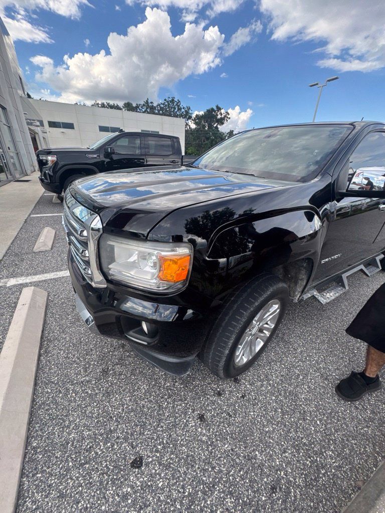Used 2016 GMC Canyon SLT RWD image 1