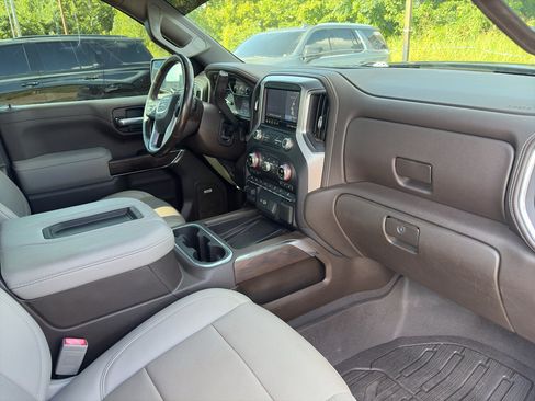 Used 2021 GMC Sierra 1500 SLT w/ SLT Premium Plus Package AWD/4WD image 12