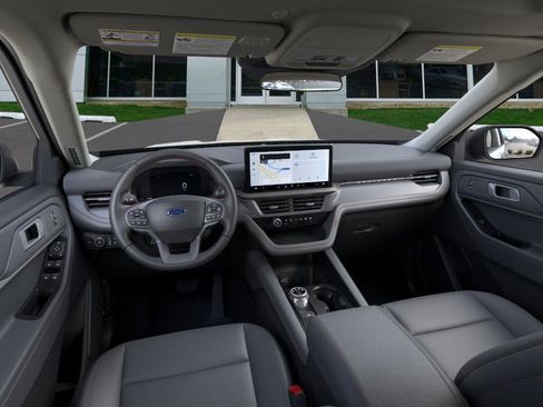 New 2026 Ford Explorer Active w/ Active Comfort Package AWD/4WD image 9
