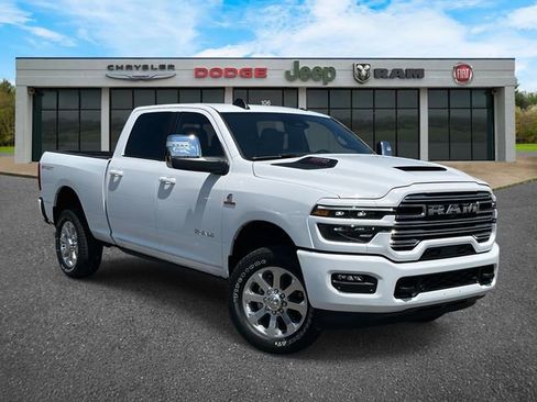 New 2025 RAM 2500 Laramie AWD/4WD image 1