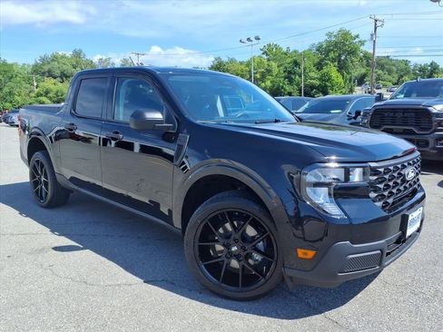 Used 2025 Ford Maverick XL FWD image 2