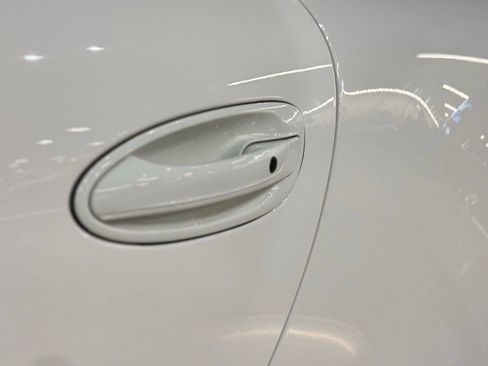 Used 2014 Porsche 911 Carrera 4S image 17