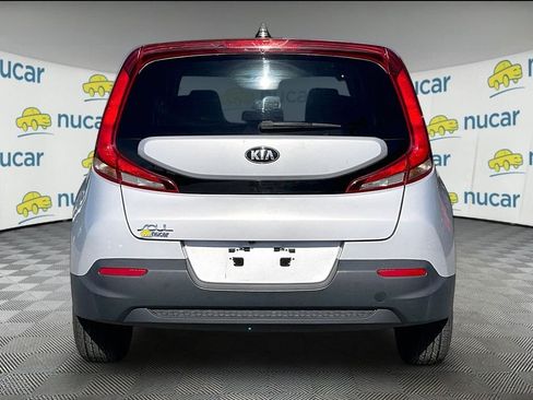 Used 2020 Kia Soul LX FWD image 5