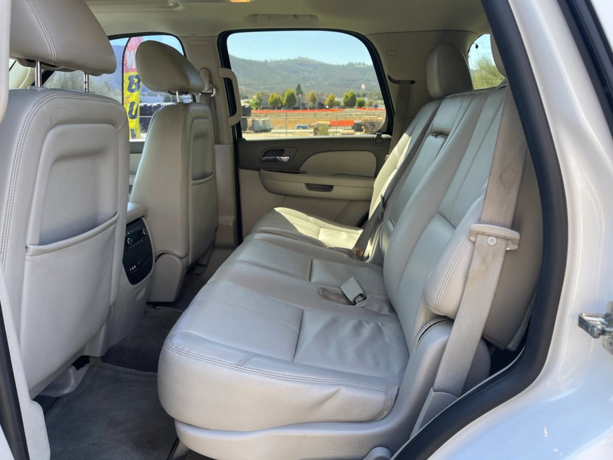 Used 2014 Chevrolet Tahoe LT RWD image 24