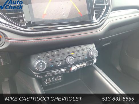 Used 2023 Dodge Durango GT AWD/4WD image 19