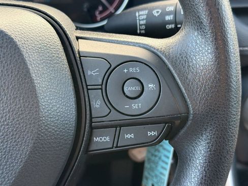 Used 2024 Toyota RAV4 LE FWD image 18