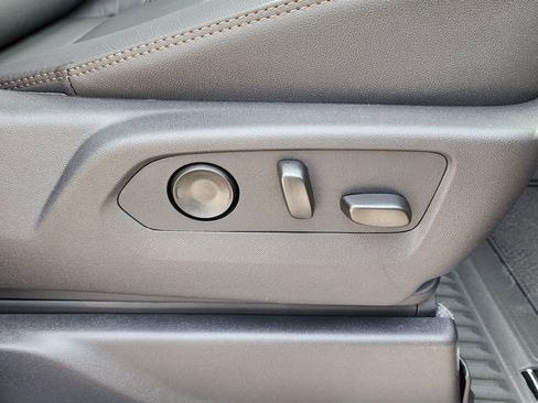 New 2026 GMC Sierra 1500 AT4 w/ AT4 Premium Package image 40