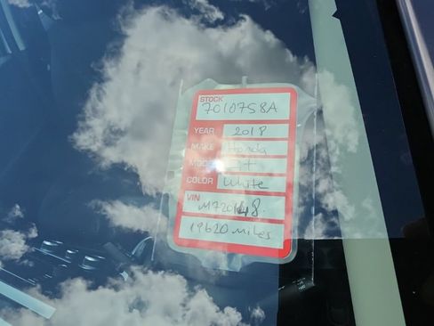 Used 2018 Honda Fit LX image 8