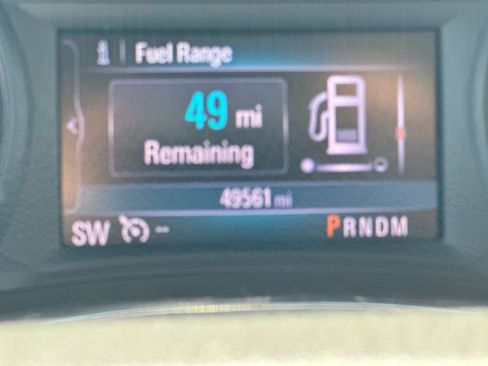 Used 2019 Buick Encore Essence w/ Experience Buick Package FWD image 13