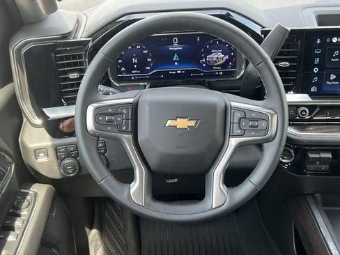 Used 2025 Chevrolet Silverado 2500 LTZ w/ LTZ Plus Package AWD/4WD image 26