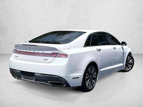 Used 2017 Lincoln MKZ Reserve w/ Climate Package FWD image 2