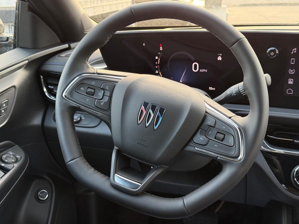 New 2026 Buick Envista Sport Touring w/ Convenience I Package FWD image 7
