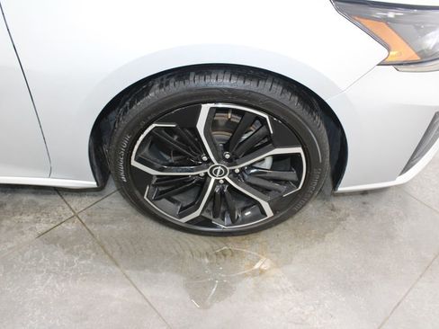 Used 2024 Nissan Altima 2.5 SR image 52