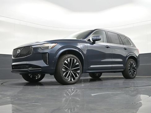 New 2026 Volvo XC90 T8 Ultra w/ Protection Package Premier AWD/4WD image 28