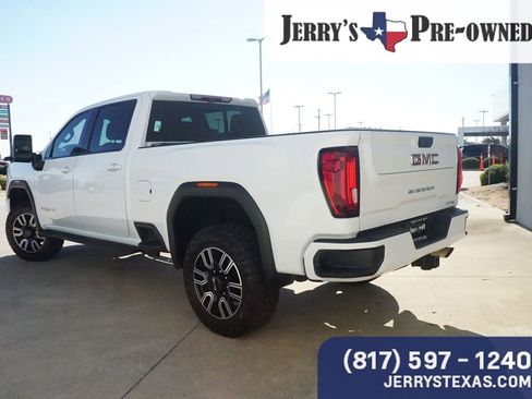 Used 2022 GMC Sierra 2500 AT4 w/ AT4 Premium Plus Package image 2
