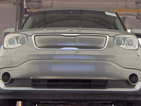 Used 2017 Kia Soul EV-e image 3