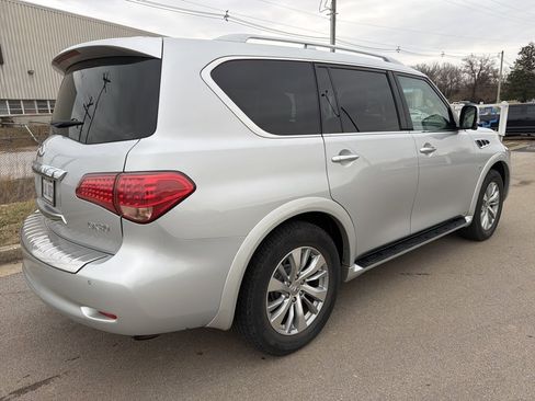 Used 2017 INFINITI QX80 Base image 5
