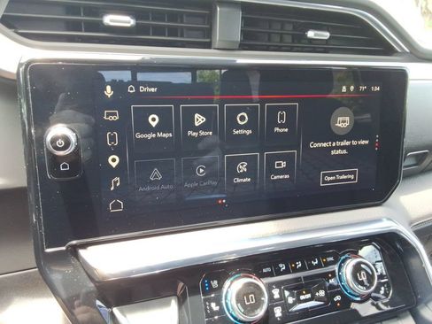 Used 2025 GMC Sierra 2500 Denali w/ Denali Reserve Package AWD/4WD image 34