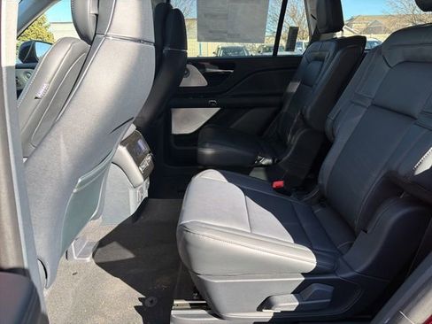 New 2026 Lincoln Aviator Reserve image 12