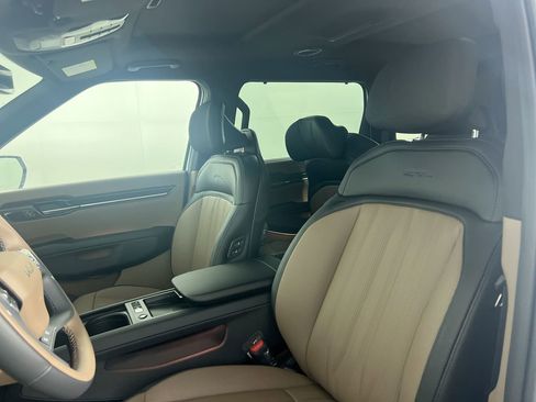 New 2026 Kia EV9 GT-Line AWD/4WD image 14