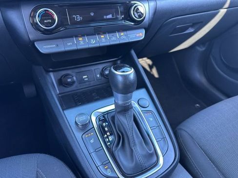 Used 2022 Hyundai Kona SEL w/ Convenience Package image 45