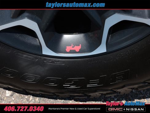 Used 2023 Jeep Wrangler Unlimited Rubicon AWD/4WD image 39