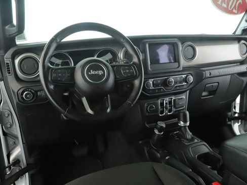 Used 2021 Jeep Wrangler Unlimited Sport AWD/4WD image 2