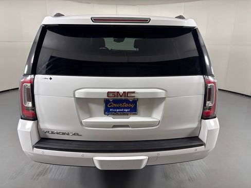 Used 2019 GMC Yukon XL SLT AWD/4WD image 7