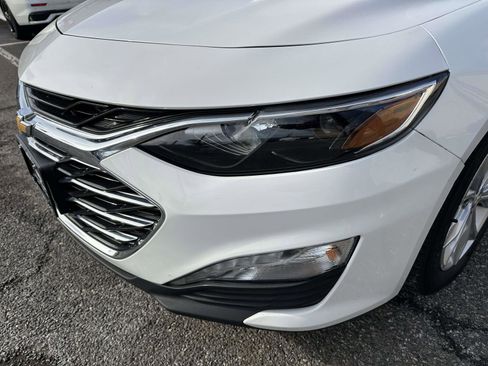 Used 2023 Chevrolet Malibu LT image 7