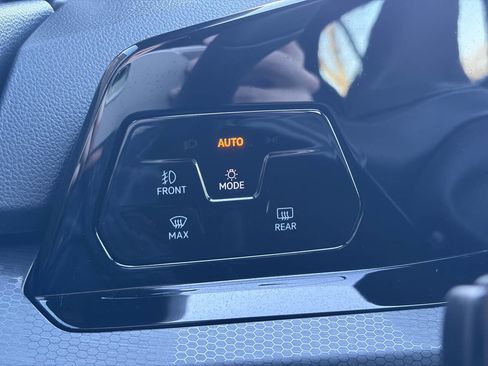 Used 2024 Volkswagen GTI S w/ MDO Package image 34