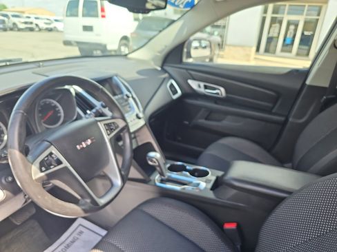 Used 2015 GMC Terrain SLE w/ Convenience Package FWD image 14