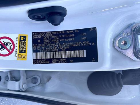 Used 2019 Toyota Highlander SE image 34