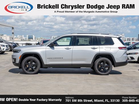 New 2025 Jeep Grand Cherokee L Altitude image 8