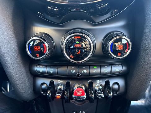 Used 2017 MINI Cooper S image 32