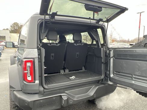 Used 2024 Ford Bronco Wildtrak image 24
