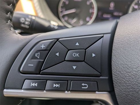 New 2025 Nissan Sentra SV w/ SV Premium Package image 17