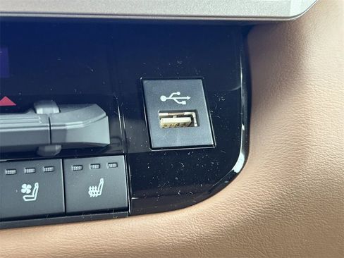 Used 2024 Toyota Tundra SR5 w/ SR5 Convenience Package image 42