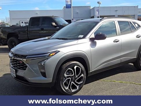 New 2026 Chevrolet Trax RS image 5