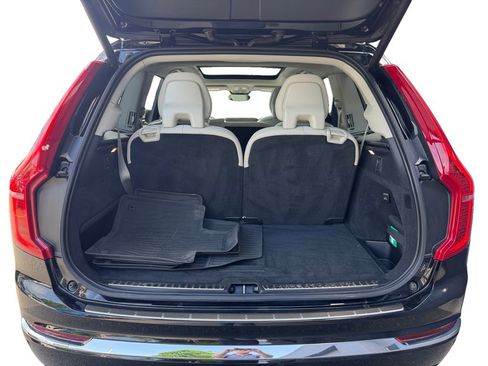 Certified 2024 Volvo XC90 T8 Plus w/ Protection Package Premier AWD/4WD image 6