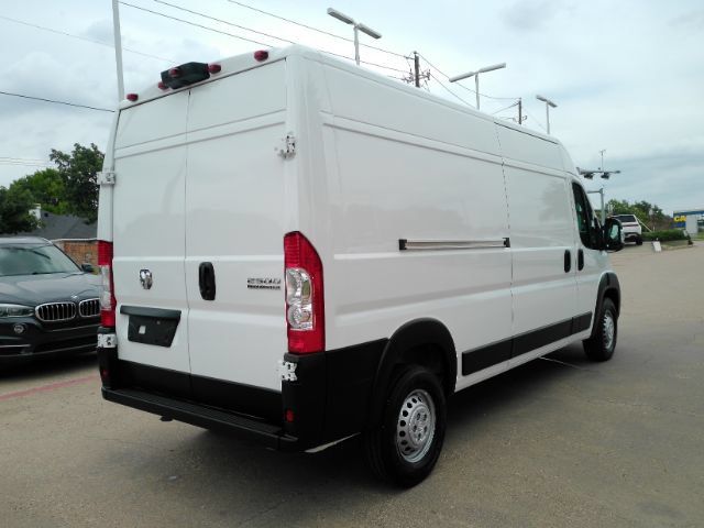 Used 2025 RAM ProMaster 2500 w/ Convenience Group FWD image 11